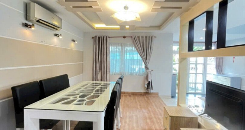 phong an sang trong 810x430 - Giá mua bán nhà Biệt thự nguyên căn kdc Phú Mỹ phường Tân Mỹ T10/2025