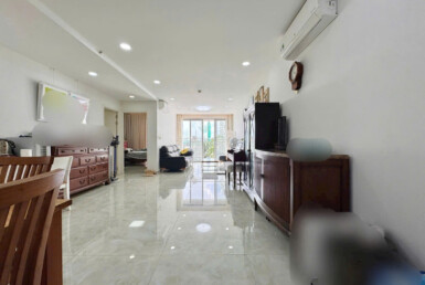 phong khach can ho ban 43 385x258 - Giá mua bán căn hộ 3pn tòa D chung cue Scenic Valley 1 T10/2025