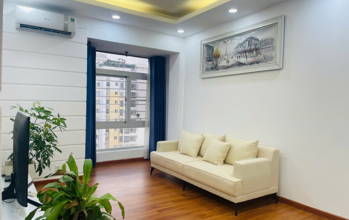 phong khach can ho can cho thue gap 1170x738 - Bán căn hộ tầng cao, chung cư Sky Garden 2, 71m2, 02ppn, giá 4.7 tỷ, nhà đang có hợp đồng thuê.