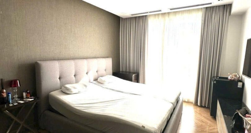 phong ngu master 4 810x430 - Giá mua bán căn hộ 3pn chung cư Green Valley Phú Mỹ Hưng phường Tân Mỹ t10/2025