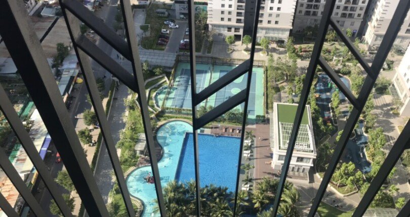 view can ho truc dien ho boi tien ich noi khu kdc 810x430 - Giá mua bán căn hộ 2pn tòa G chung cư Saigon South Residences Nhà Bè T10/2025