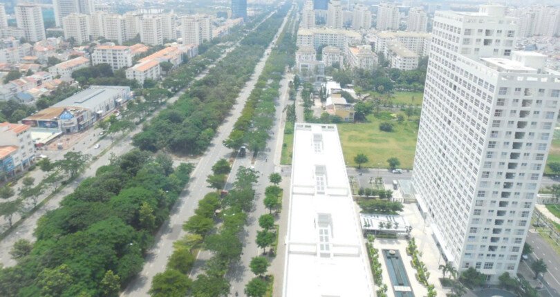 view phong ngu can ho lien ke nguyen van linh 810x430 - Giá mua bán căn hộ 3pn 135m2 lầu cao tòa A chung cư Happy Valley phường Tân Hưng T10/2025