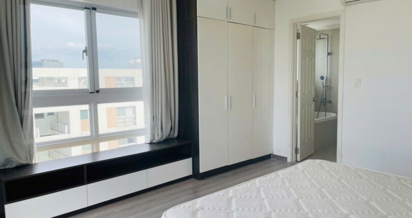 ban can ho happy valley 14 810x430 - Bán căn hộ Happy Valley. DT 100m2 Thiết kế 3 Phòng-2wc- Nội thất như hình- Lầu cao View quận 1. Giá bán 9.4 Tỷ