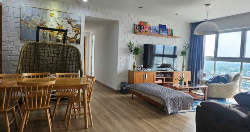 ban can ho happy valley 2 810x430 - Bán căn hộ Happy Valley. DT 135m2 Thiết kế 3 Phòng-2wc- Nội thất đầy đủ- Đang cho thuê 31 triệu/tháng. Giá bán 11.6 Tỷ