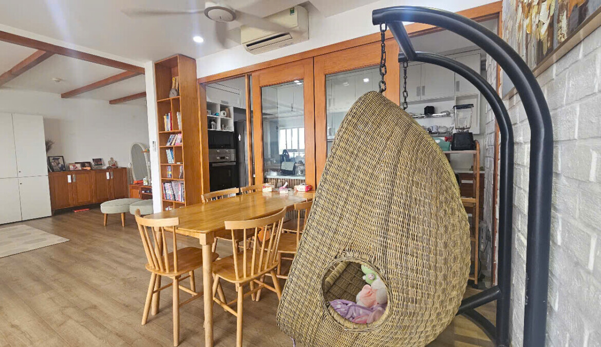 ban can ho happy valley 3 1170x676 - Bán căn hộ Happy Valley. DT 135m2 Thiết kế 3 Phòng-2wc- Nội thất đầy đủ- Đang cho thuê 31 triệu/tháng. Giá bán 11.6 Tỷ