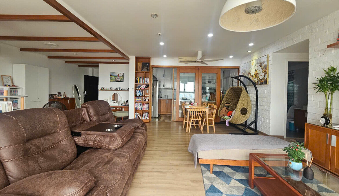 ban can ho happy valley 4 1170x676 - Bán căn hộ Happy Valley. DT 135m2 Thiết kế 3 Phòng-2wc- Nội thất đầy đủ- Đang cho thuê 31 triệu/tháng. Giá bán 11.6 Tỷ