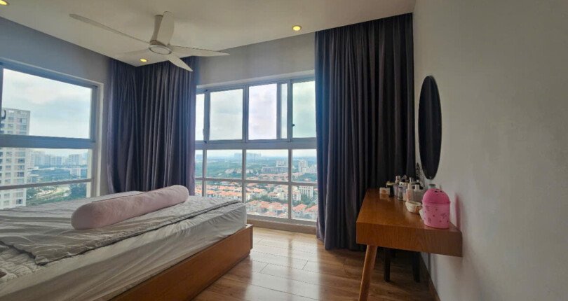 ban can ho happy valley 8 810x430 - Bán căn hộ Happy Valley. DT 135m2 Thiết kế 3 Phòng-2wc- Nội thất đầy đủ- Đang cho thuê 31 triệu/tháng. Giá bán 11.6 Tỷ