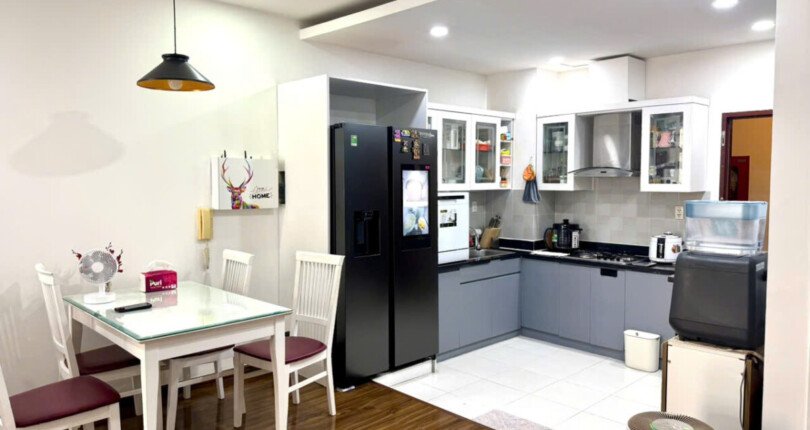 ban can ho sky garden 2 1 4 810x430 - Bán căn hộ Sky Garden 2. DT 71m2 Thiết kế 2 Phòng ngủ-1wc- Nội thất đầy đủ- lầu trung- Giá bán 4.980 Tỷ