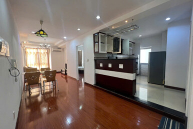 ban can ho sky garden 2 9 385x258 - Bán nhanh căn hộ Sky Garden 2. DT 81m2 Thiết kế 2 phòng ngủ-2wc- Lầu cao- Nội thất như hình- Giá 5.3 Tỷ