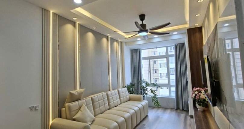 ban can ho sky garden 3 2 5 810x430 - Bán căn nhà đẹp tại Sky Garden 3. DT 68m2 Nhà mới đẹp- đủ nội thất mới 100%- Lầu cao- 2 phòng-2wc- Giá 5.490 Tỷ