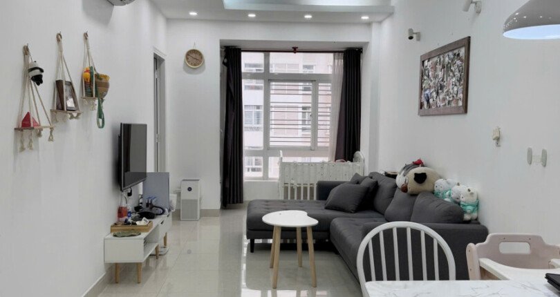 ban can ho sky garden 3 5 21 810x430 - Bán căn hộ Sky Garden 3. DT 56m2 Thiết kế 2 Phòng-1wc- Nội thất mới- block Trung tâm view nam- Giá 4.7 Tỷ