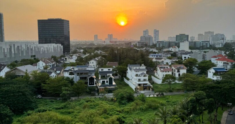ban can ho sky garden 3 7 24 810x430 - Bán căn góc Sky garden 3 tặng hợp đồng thuê 18 triệu. DT 74m2 Thiết kế 3 Phòng-2wc- Nội thất như hình- Giá rẻ 6.150 Tỷ