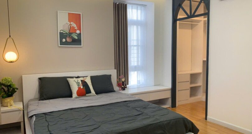 ban can ho sky garden 3 8 17 810x430 - Kẹt tiền bán gấp trong tháng 11 căn hộ Sky garden 3. Căn góc 74m2 Lầu cao- Nội thất mới- 3 Phòng- đang cho thuê 18 Triệu. Giá chỉ 6.130 Tỷ