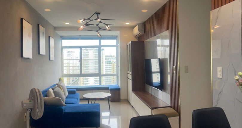 ban can ho sky garden 3 9 5 810x430 - Bán nhanh căn hộ Sky Garden 3. DT 70m2 Thiết kế 2 phòng-2wc- Lầu cao- View trực diện hồ bơi- Giá 5.6 Tỷ