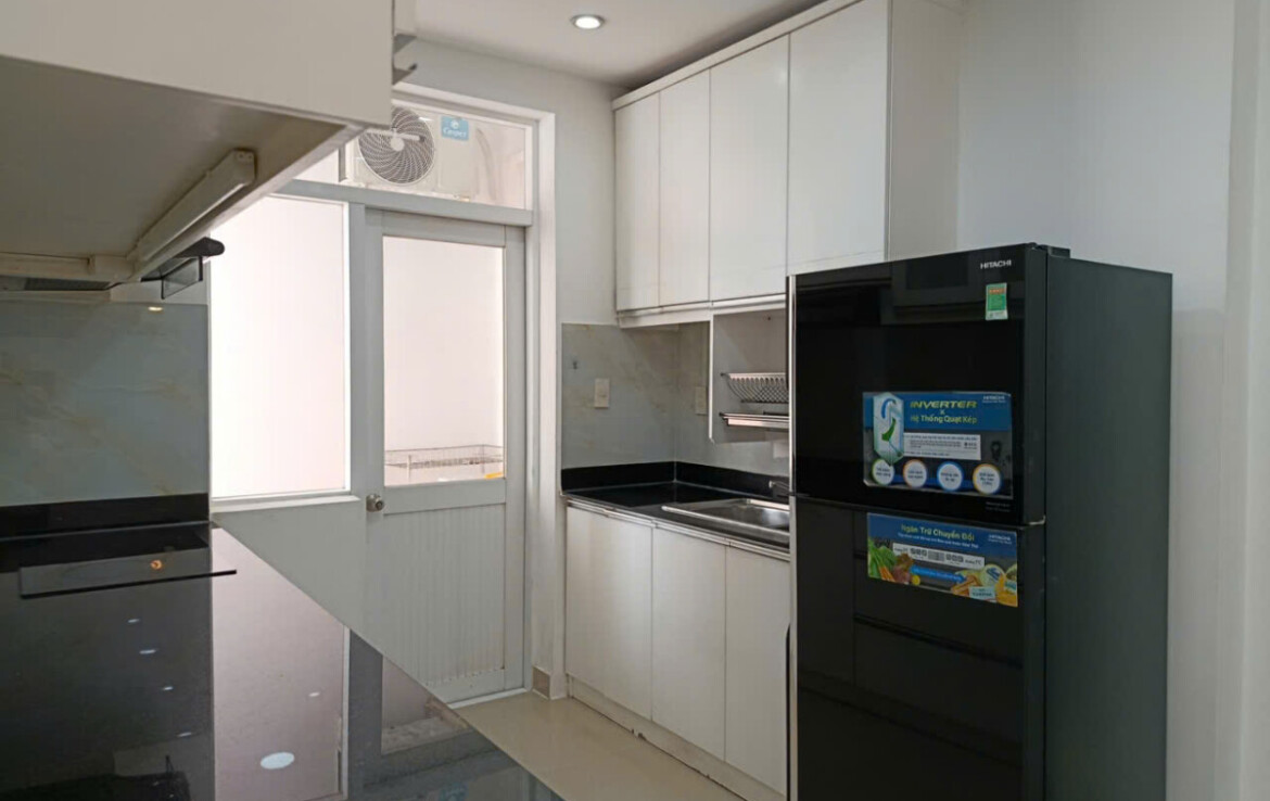 bep can ho ban 16 1170x738 - Bán căn hộ chung cư Sky Garden 3, 68m2,02pn, tầng cao, giá 5.250 tỷ, đầy đủ nội thất.