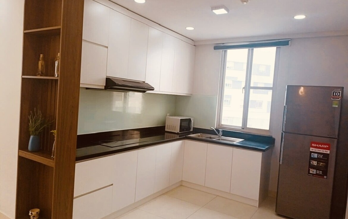 bep can ho ban 22 1170x738 - Cho thuê căn hộ chung cư Scenic Valley 2, 02pn, giá 20tr/tháng, nội thất đầy đủ.