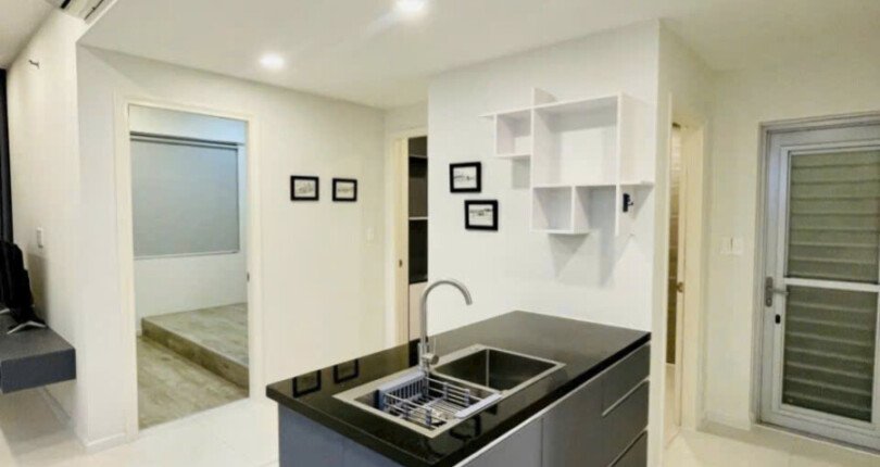 bep co dao bar nho 810x430 - Giá mua bán căn hộ 2pn tòa A chung cư Scenic Valley 2 phường Tân Mỹ T11/2025