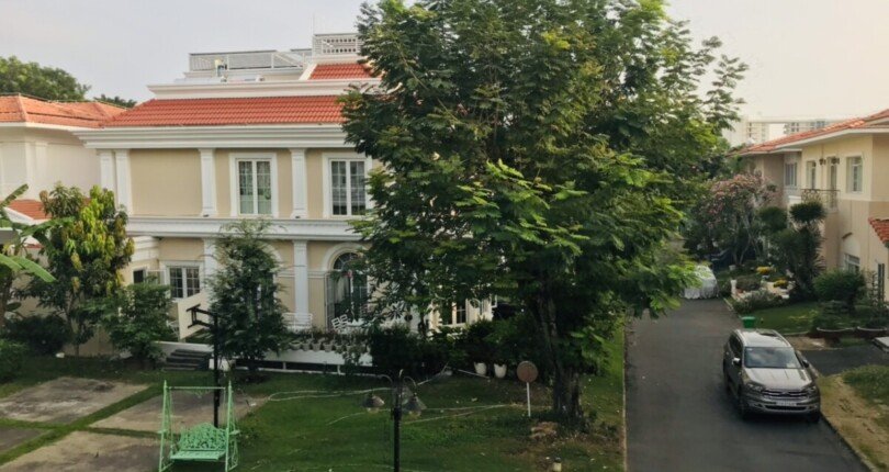 biet thu lien ke cong vien noi khu 810x430 - Giá mua bán nhà Biệt thự nguyên căn góc Nội khu Phú Gia phường Tân Hưng T11/2025