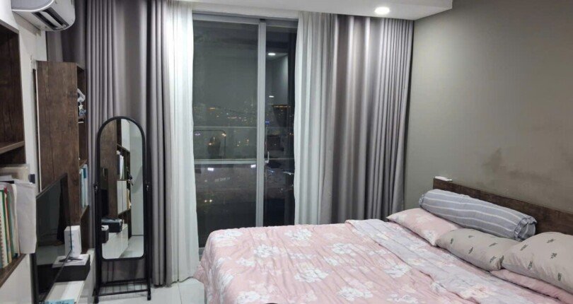 can ho ban co 2pn hoan thien nhu hinh 810x430 - Giá mua bán căn hộ 2pn lầu 20 chung cư Green Valley phường Tân Mỹ T11/2025