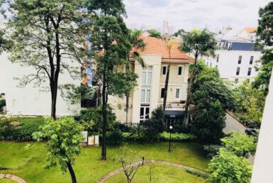 can-ho-ban-lien-ke-cong-vien-noi-khu