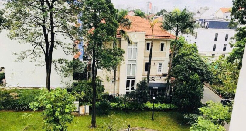 can ho ban lien ke cong vien noi khu 810x430 - Giá mua bán căn hộ 3pn tòa nhà B chung cư Park View phường Tân Hưng T11/2025