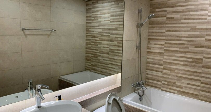 can ho co 2 nha tam hoan thien nhu hinh 7 810x430 - Giá mua bán căn hộ 2pn tòa B chung cư Urban Hill phường Tân Hưng T11/2025