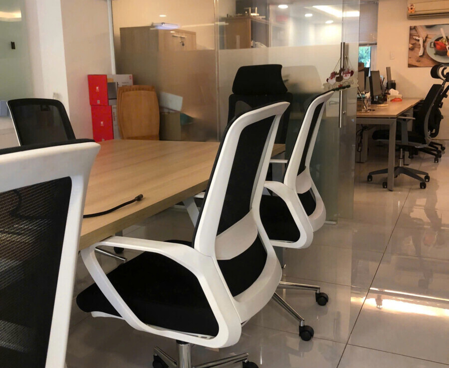 cho thue nha pho hung phuoc 2 900x738 - Cho thuê nhà phố Khu Hưng Phước Phú Mỹ Hưng. DT 300m2 gồm hầm trệt lửng 3 tầng. Có thang máy- Giá 70 Triệu/Tháng