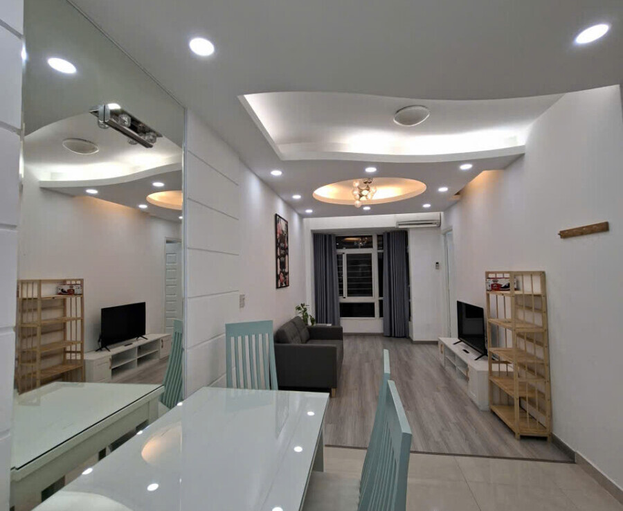 gen h z7224496252513 3098dc690656f3efc639befccef52542 900x738 - Cho thuê căn hộ Sky Garden 3. DT 56m2 Nhà đẹp- nội thất mới- Lầu cao- Thiết kế 2 Phòng ngủ-1wc- Giá thuê 14 Triệu/Tháng