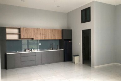 gen-h-z7236758524073_de63599eb65a4eb1b72b672ba3fbb549