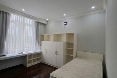 gen-h-z7243064513121_5585de52145db858568ebcc2ee7d110c