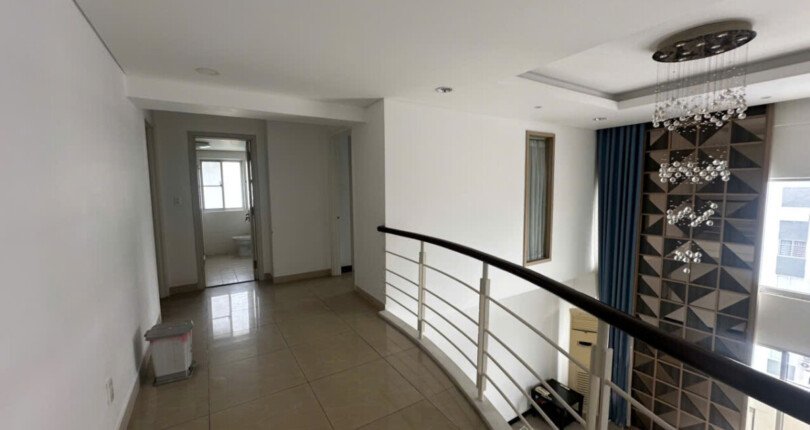 hanh lang sinh hoat chung 810x430 - Giá mua bán căn hộ Duplex 4pn chung cư Mỹ Khánh 2A phường Tân Hưng T11/2025