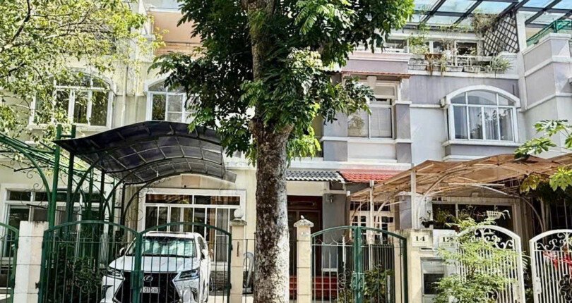 hinh anh mua ban nha biet thu nguyen can noi khu my thai 3 phuong tan my t11 2025 810x430 - Giá mua bán nhà Biệt thự nguyên căn 4pn Nội khu Mỹ Thái 3 phường Tân Mỹ T11/2025