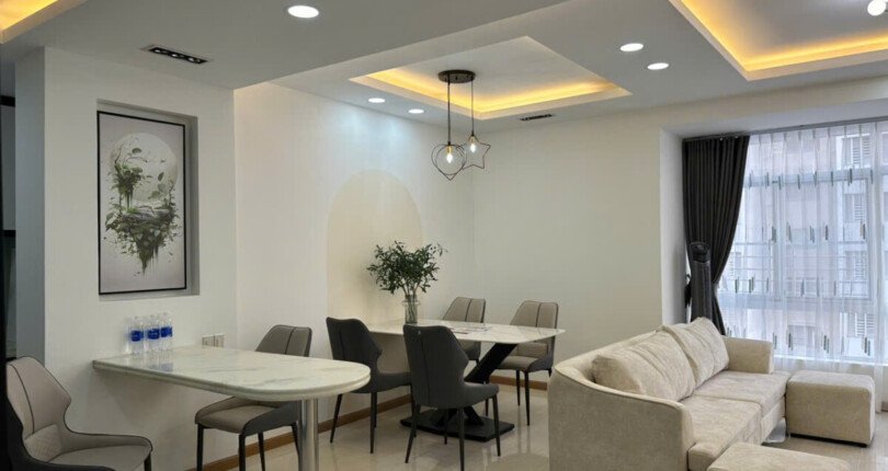 hinh anh phong khach can ho can ban 10 810x430 - Bán căn hộ 03pn, chung cư Sky Garden 3, diện tích 100m2, nhà đang có hợp đồng thuê 27tr/tháng, giá 8 tỷ.