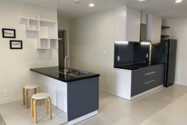 khong-gian-bep-rong-rai