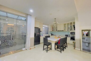 khong-gian-bep-va-phong-an-rong-rai