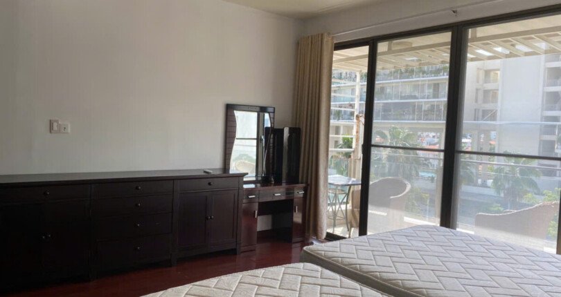 khong gian phong ngu chinh thoang mat nhieu anh sang 810x430 - Giá mua bán căn hộ 3pn tòa E view Tôn Dật Tiên chung cư The Panorama phường Tân Hưng T11/2025