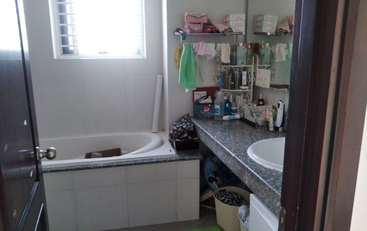 nha tam trong can ho cho thue 1170x738 - Giá cho thuê căn hộ 3pn tòa C chung cư Riverside Residence phường Tân Mỹ T11/2025