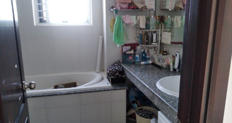 nha tam trong can ho cho thue 810x430 - Giá cho thuê căn hộ 3pn tòa C chung cư Riverside Residence phường Tân Mỹ T11/2025