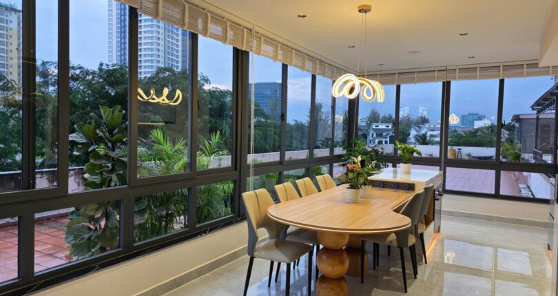 phong an rong rai sang trong 810x430 - Giá mua bán căn hộ sân vườn 3pn tòa nhà 6A chung cư Sky Garden 3 phường Tân Hưng T11/2025