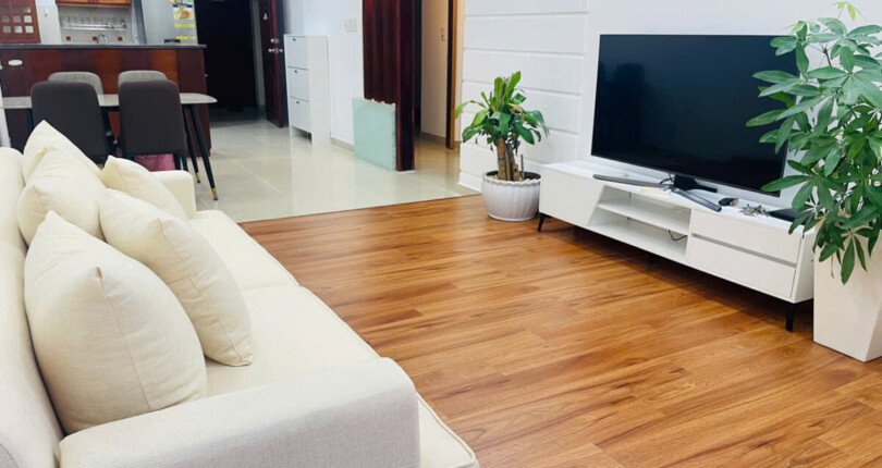 phong khach can ho ban 3 810x430 - Bán căn hộ 71m2, chung cư Sky Garden 2, giá 4.750 tỷ, nhà đang có hợp đồng thuê 15tr/tháng.