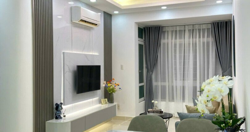 phong khach can ho can ban 14 810x430 - Bán căn hộ chung cư Sky Garden 3, 03pn, giá 5.450 tỷ, nhà đang có hợp đồng thuê 18tr/tháng.