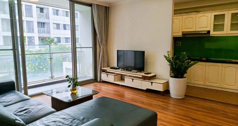 phong khach can ho can ban 2 810x430 - Cần bán nhanh căn hộ 118m2, chung cư Green Valley, giá 10.750 tỷ, nhà đầy đủ nội thất.