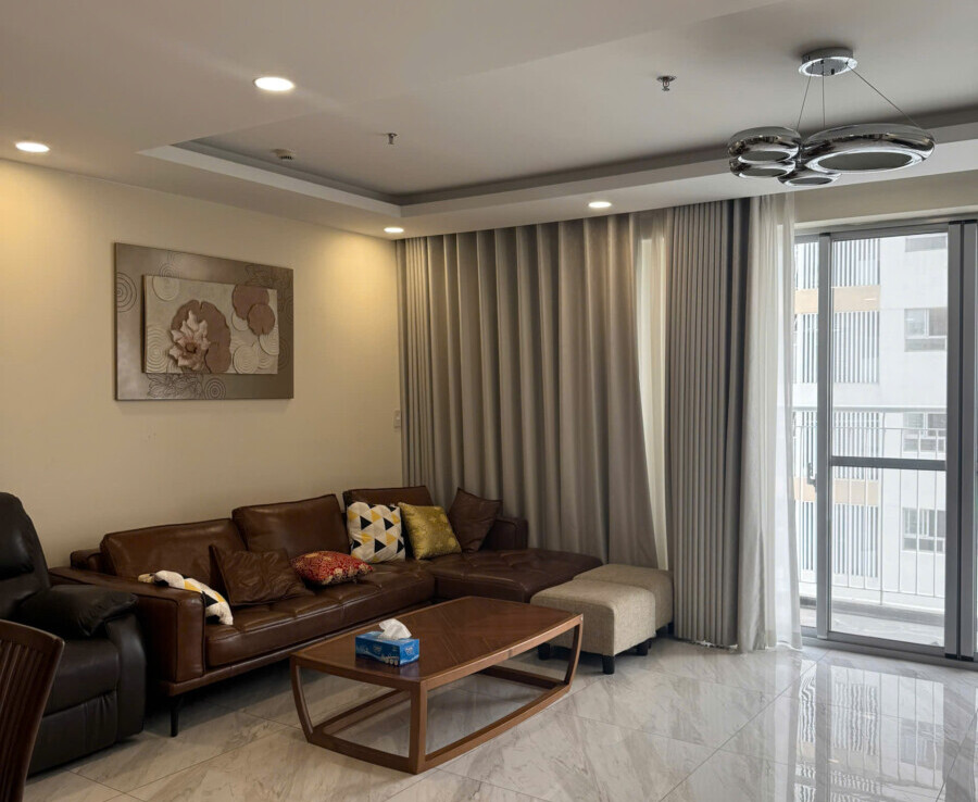 phong khach can ho can ban 6 900x738 - Cho thuê căn hộ 117m2, chung cư Scenic Valley 1, 02pn, giá 1.500usd/tháng, nội thất cao cấp.