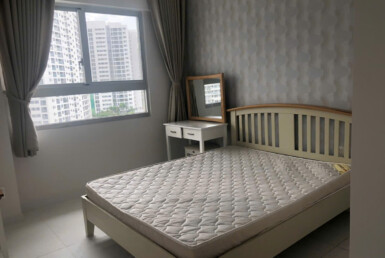 phong ngu can ho can ban 26 385x258 - Bán căn hộ 82m2, chung cư Scenic Valley 2, 02pn, giá 7.6 tỷ, nhà đang có hợp đồng thuê.