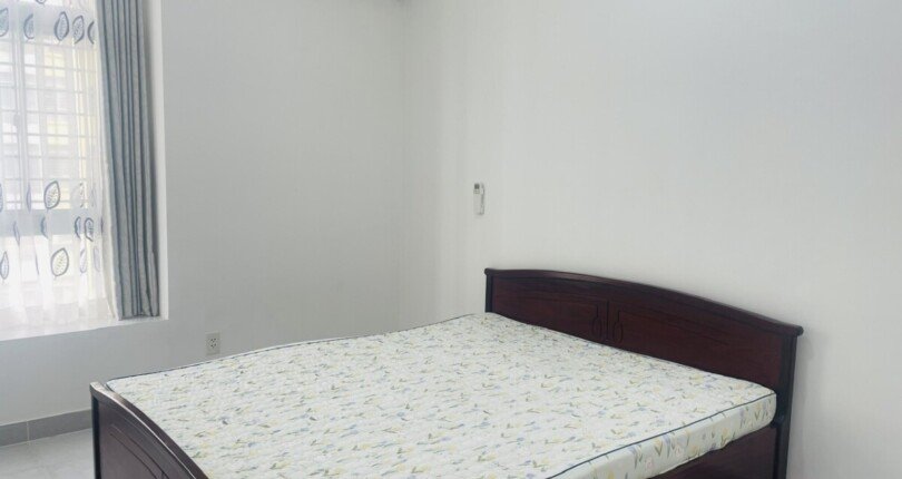 phong ngu can ho cho thue 2 810x430 - Cho thuê căn góc, 91m2, chung cư Sky Garden 1, 03pn, giá 17tr/tháng, nội thất đầy đủ.