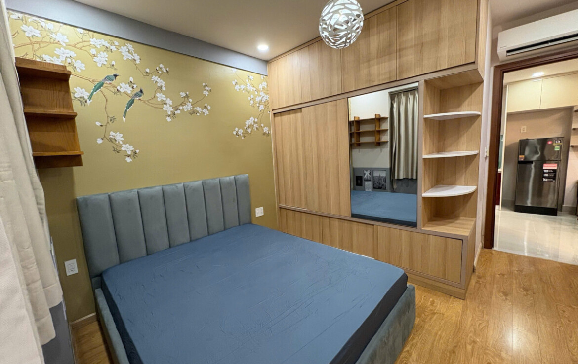 phong ngu chinh can ho cho thue 1170x738 - Giá cho thuê căn hộ 2pn tòa C view biệt thự chung cư Hưng Phúc Happy Residence phường Tân Mỹ T11/2025