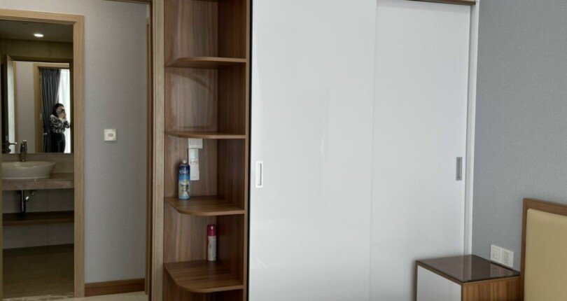 phong ngu hoan thien cao cap 810x430 - Giá mua bán căn hộ 3pn tòa A chung cư Urban Hill phường Tân Hưng t11/2025