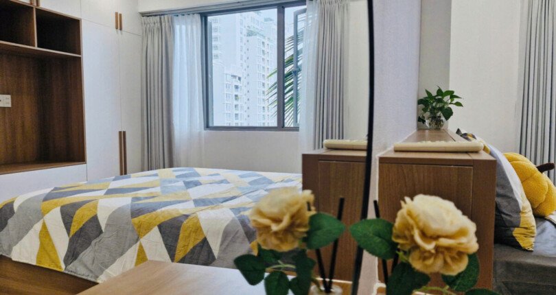 phong ngu hoan thien nhu hinh 810x430 - Giá mua bán căn hộ 2pn tòa nhà A chung cư Hưng Phúc Happy Residence phường Tân Mỹ T11/2025