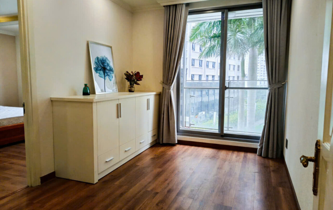 phong ngu phu can ho ban 1170x738 - Bán căn hộ chung cư Green Valley , diện tích 118m2 + 12m2 ô đậu xe ô tô, 03pn, giá 10.850 tỷ, đủ nội thất.