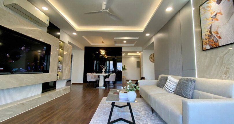 toan canh khong gian phong khach can ho ban 810x430 - Giảm giá bán gấp căn hộ 3pn chung cư Mỹ Khánh, 118m2, nội thất cao cấp, giá còn 9,3 tỷ